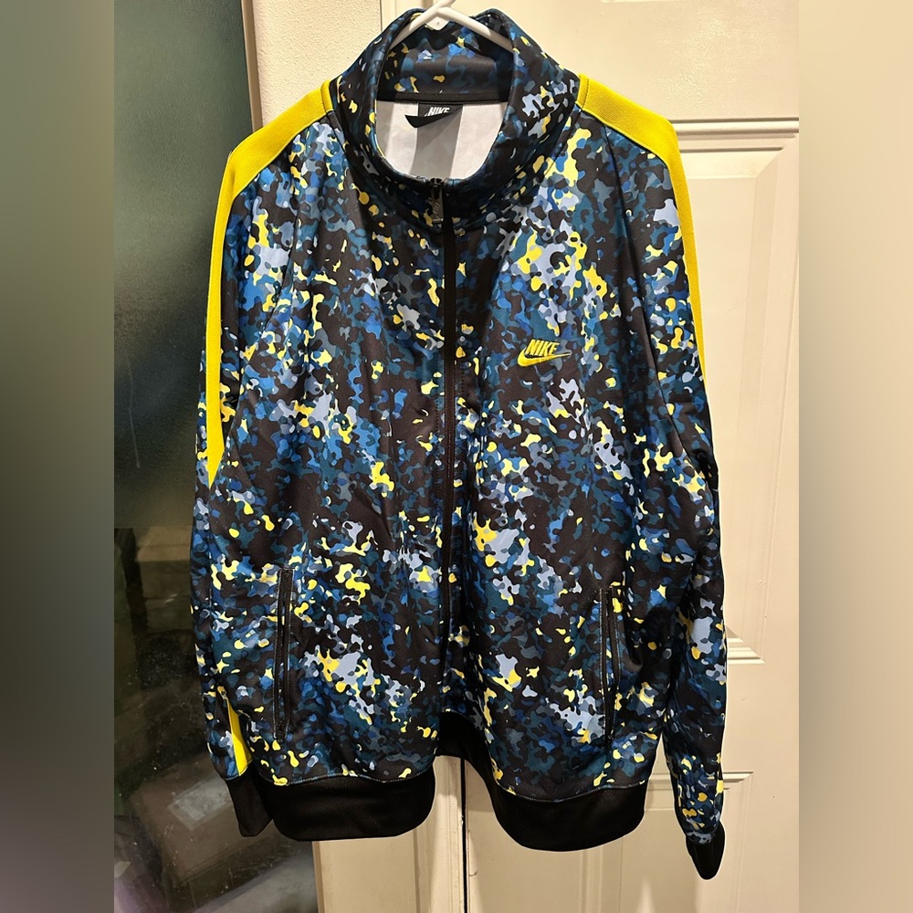NWOT Nike Men's Sportswear Heritage Tribute Camo Track Jacket XXL AR3198-418